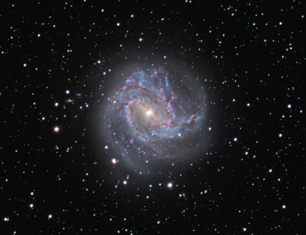 M83-201605-LRGB