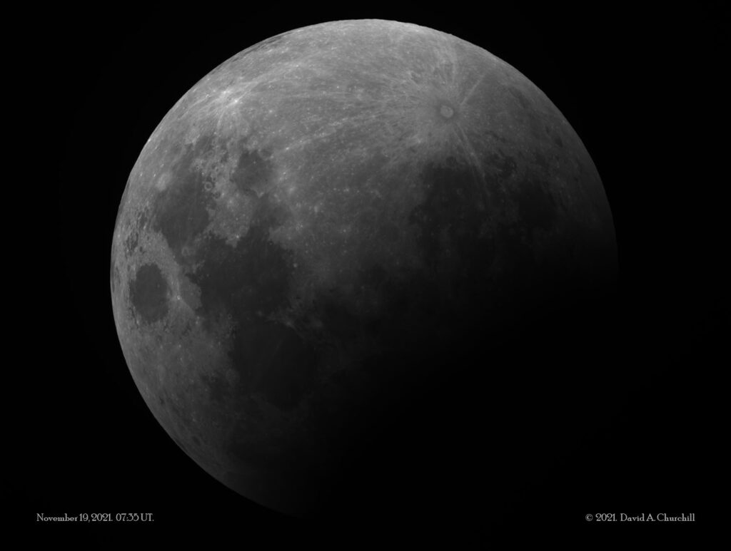 Moon-Partial-20211119-5902-0735UT